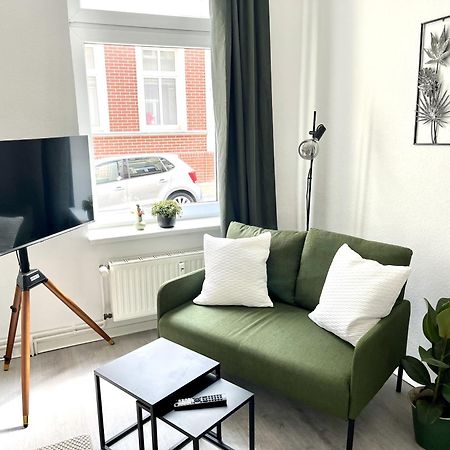 שוורין Endless: Studio Mit Netflix + Workstation Im Zentrum מראה חיצוני תמונה