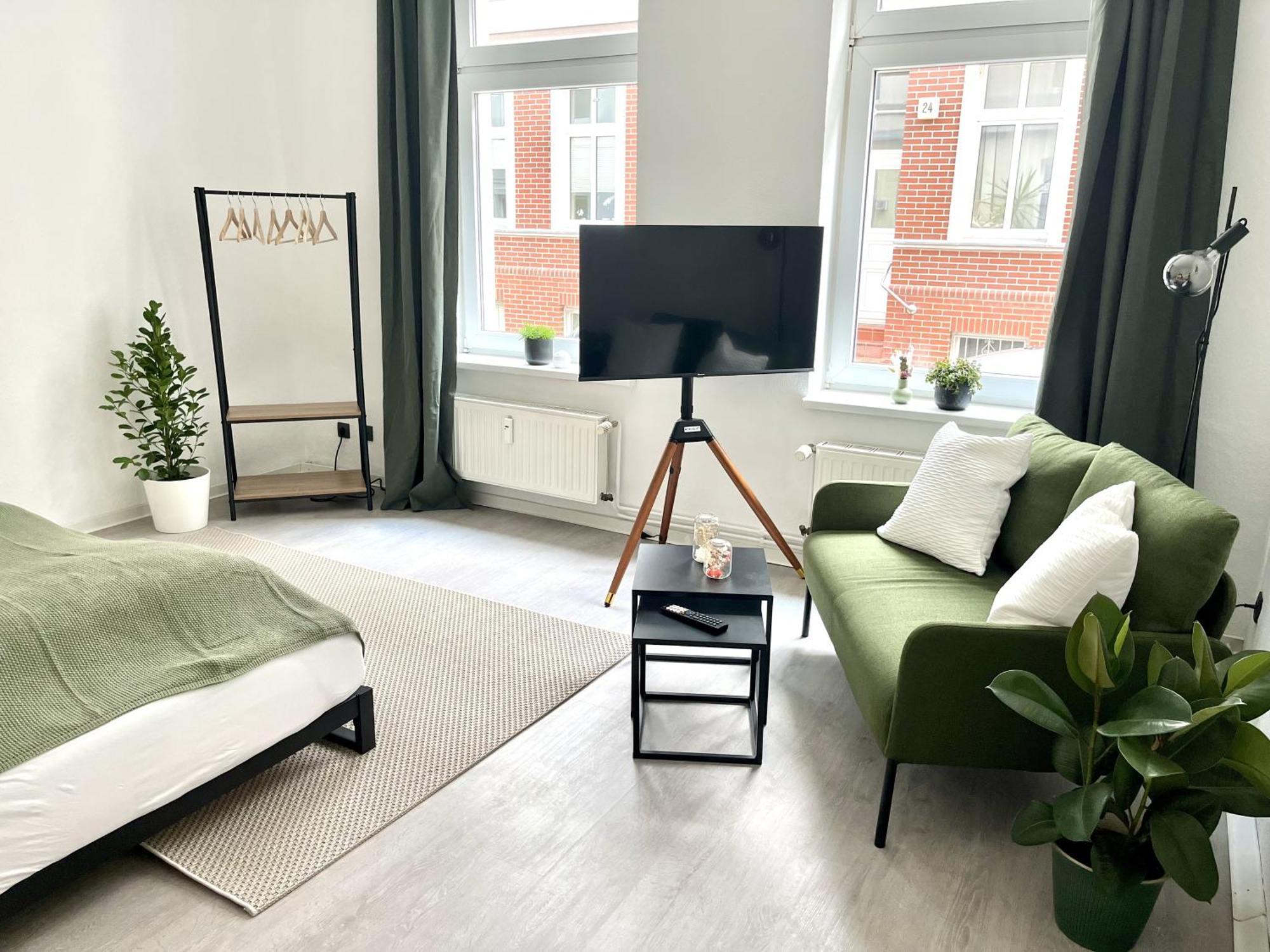 שוורין Endless: Studio Mit Netflix + Workstation Im Zentrum מראה חיצוני תמונה